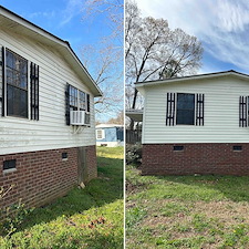 House-Wash-Deck-Cleaning-in-Clinton-SC 4