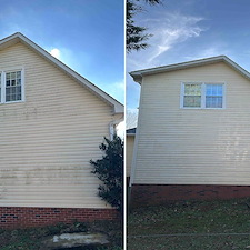 House-Washing-in-Greenville-SC-Stunning-Before-After-Results 1