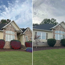 House-Washing-Window-Cleaning-Driveway-Pressure-Washing-in-Greenville-SC 1